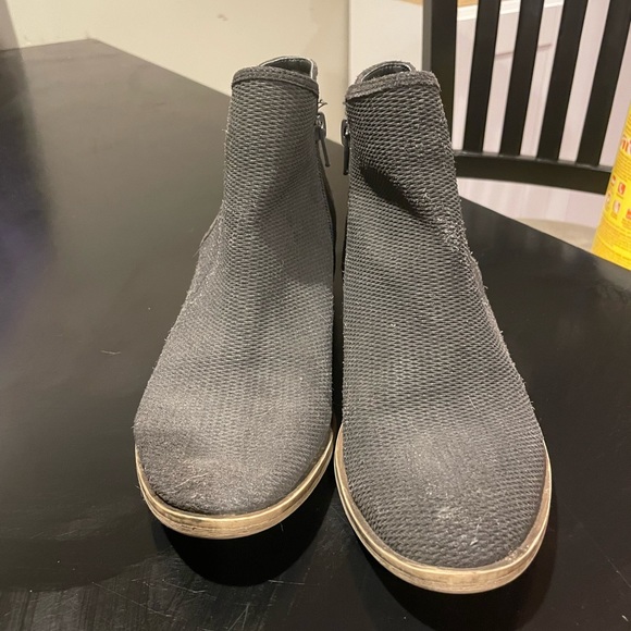 Booties - Picture 3 of 4